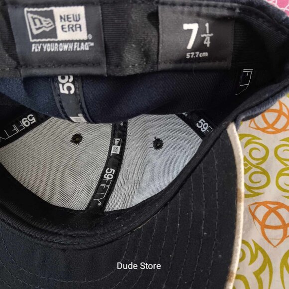 New York Yankees Navy & Camo Fitted Baseball Cap Size 7 1/4 (57.7cm) Super Clean - Picture 7 of 9